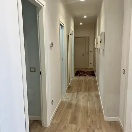 아파트 Forever In 나폴리